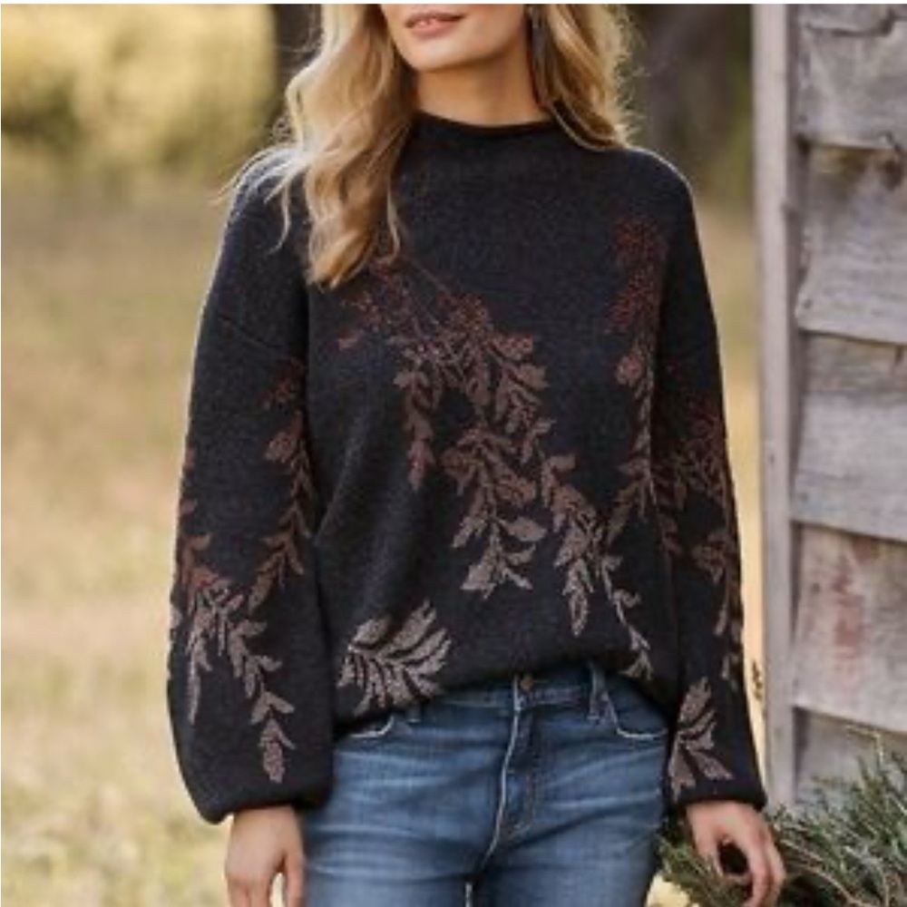 Garnet Hill Shimmering Vine Leaf Jacquard Knit‎ Ombre Sweater In Gray Size M